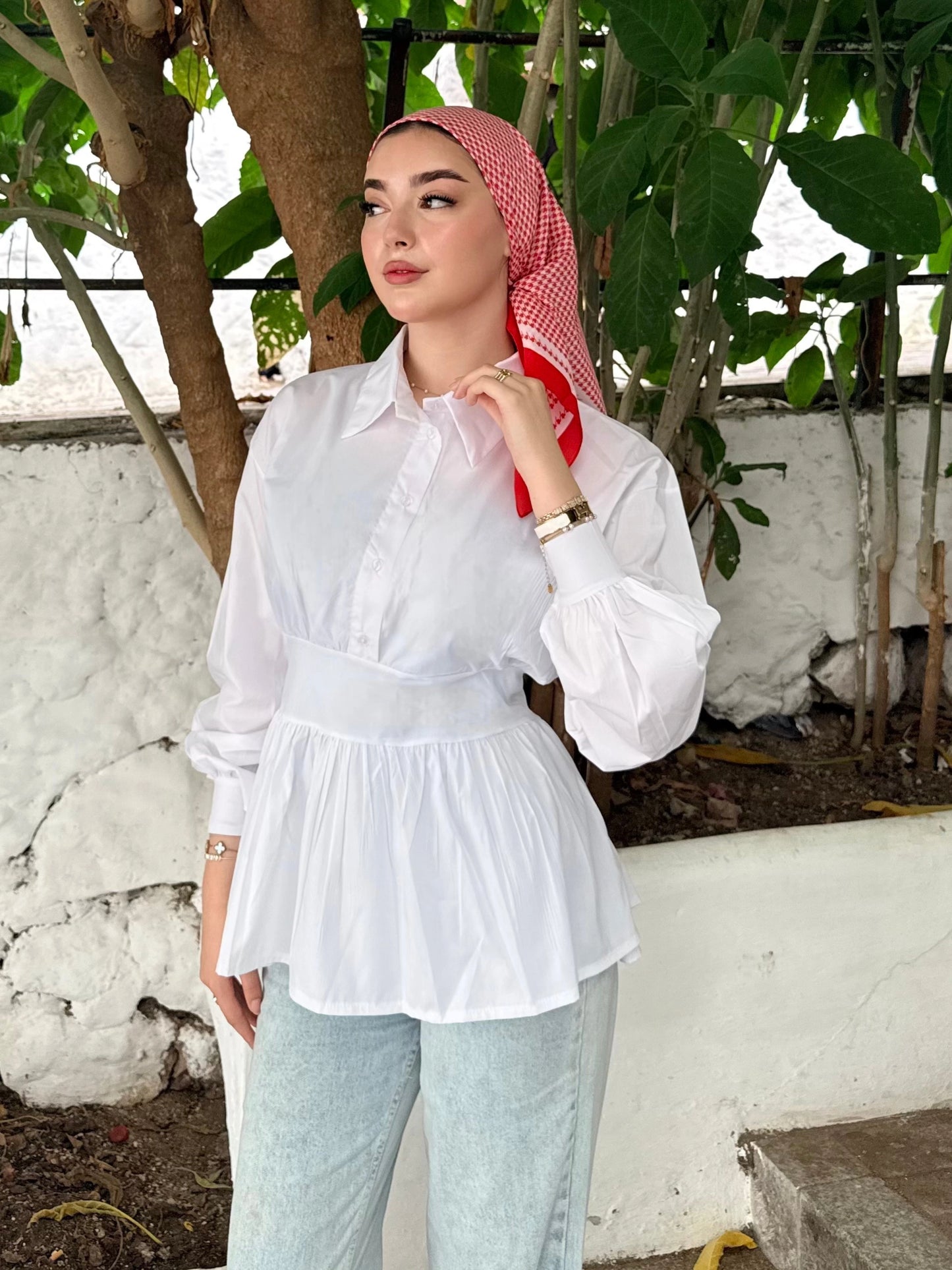 ÉLISE - Blouse Cintrée à Manches Bouffantes