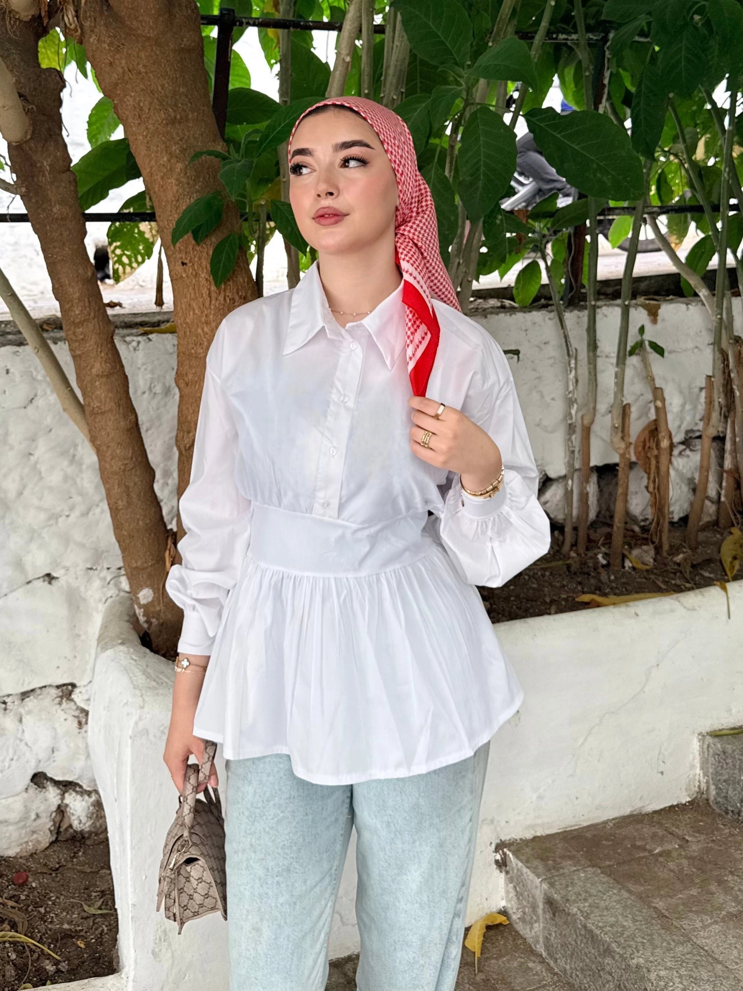 ÉLISE - Blouse Cintrée à Manches Bouffantes