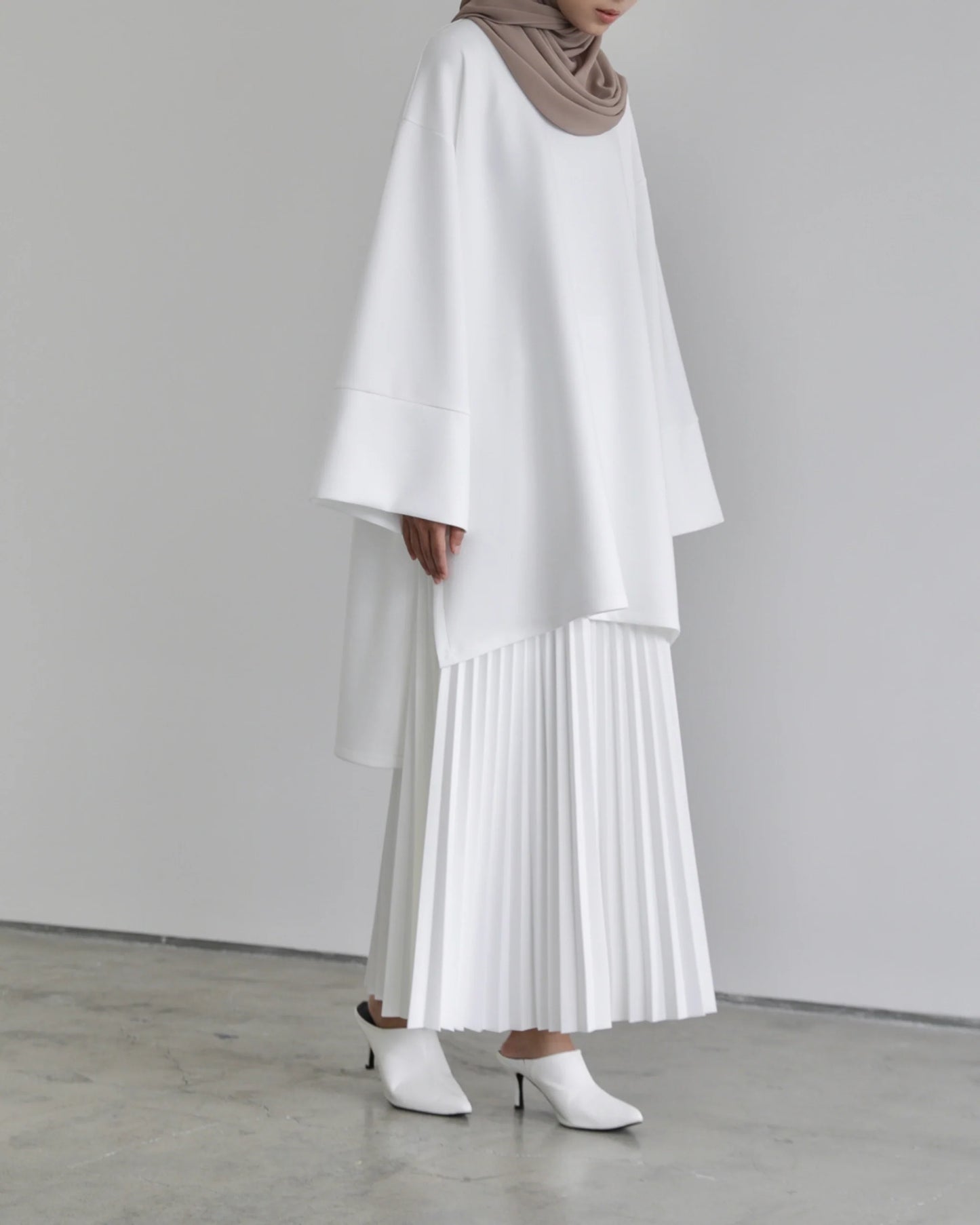 Ensemble Waves – Tunique Oversize & Jupe Plissée
