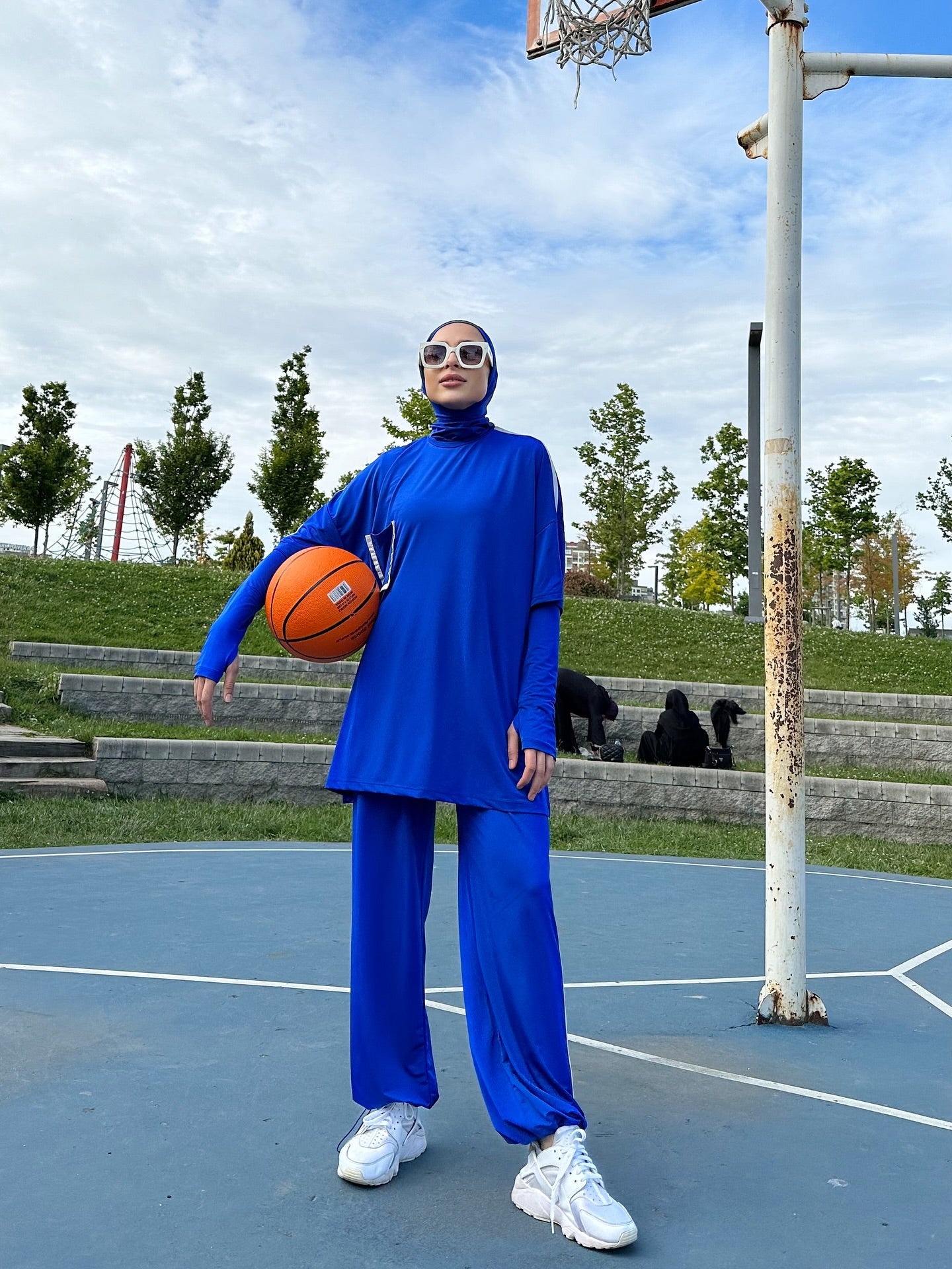 Diana - Ensemble Sport Modeste 4 Pièces – Confort & Performance