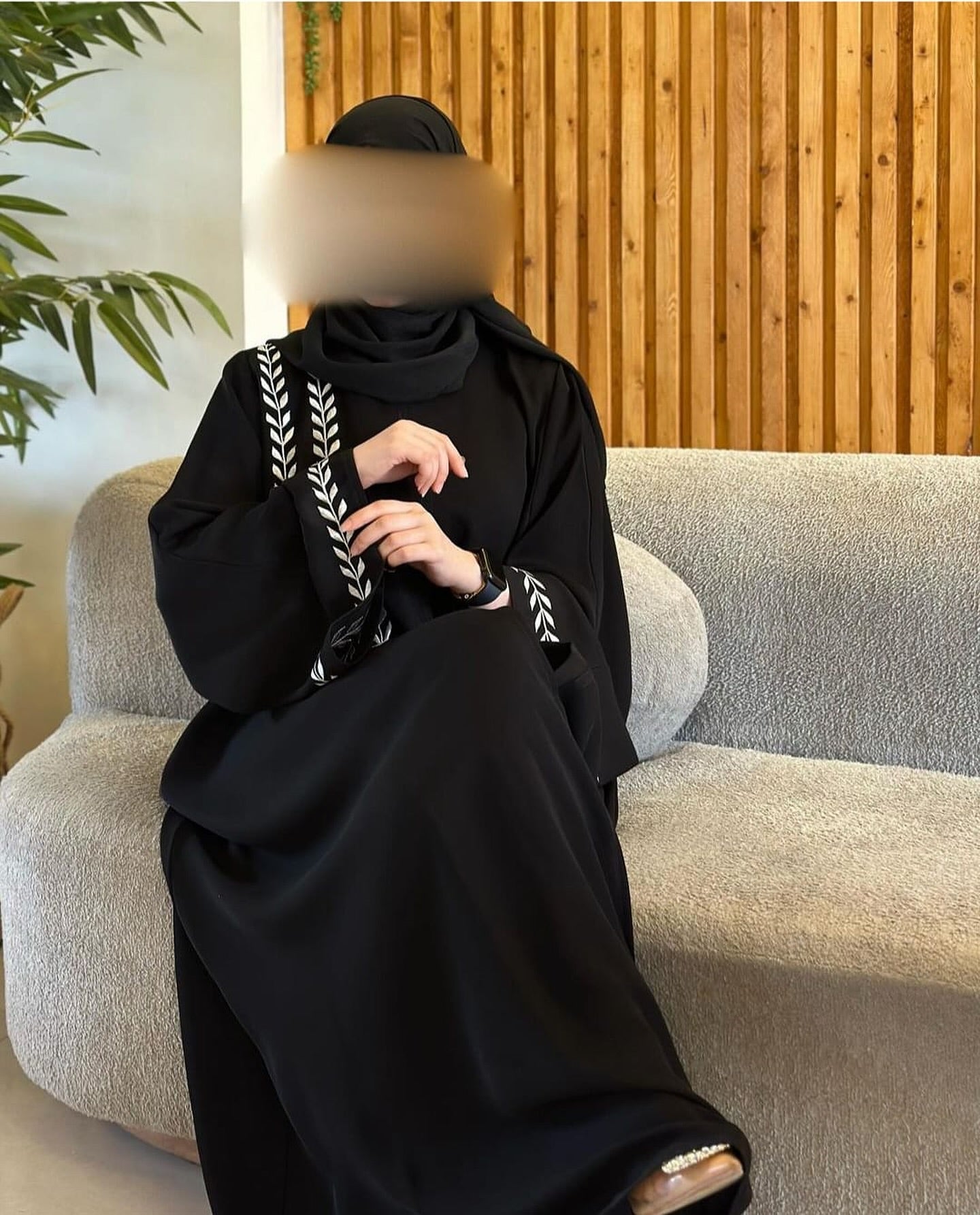 Luna - Abaya Chic évasée Embrodée Argenté